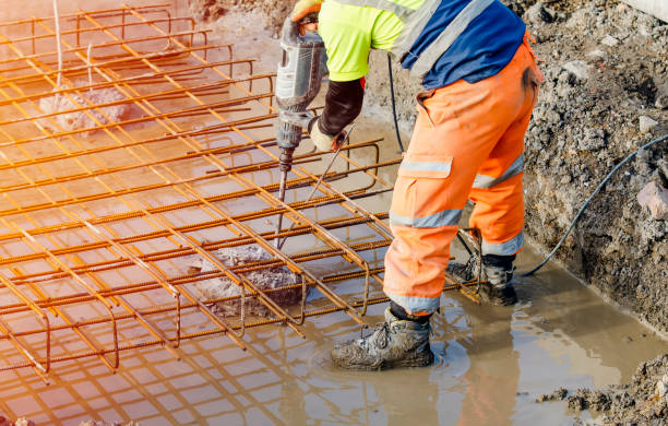 Best Affordable Concrete Contractor  in Lake Hallie, WI