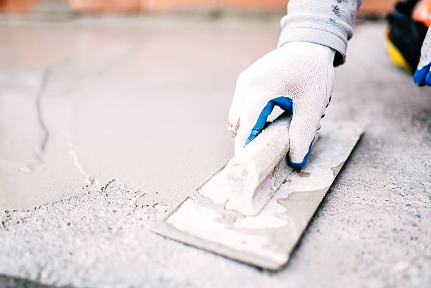 Best Custom Concrete Contractor  in Lake Hallie, WI